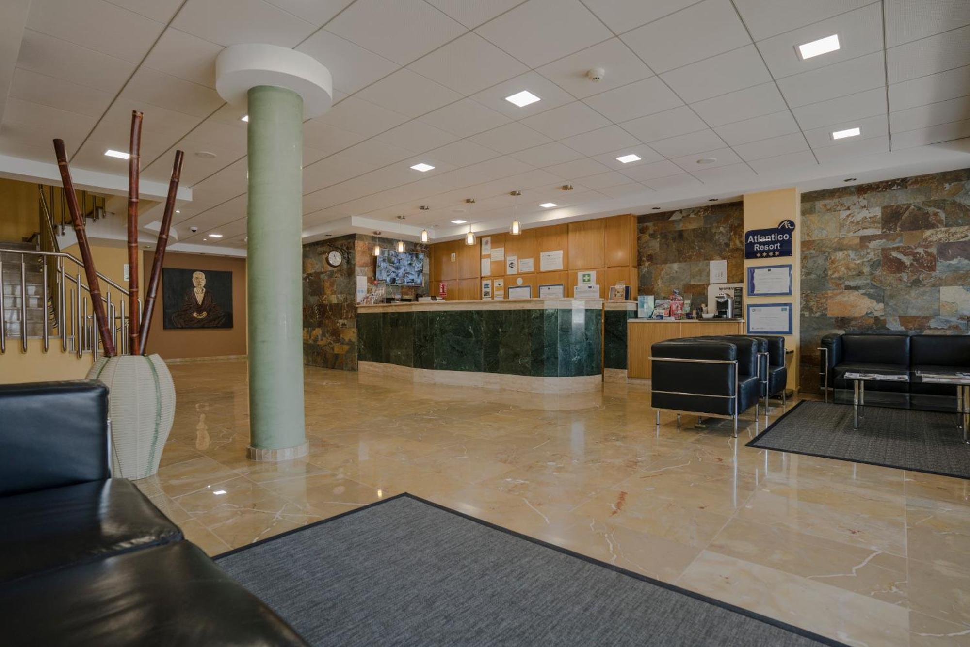 Apartamentos Atlantico Resort Montalvo Eksteriør billede